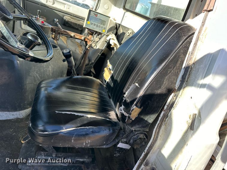 image for item NS9034 1986 GMC Brigadier  feed delivery truck