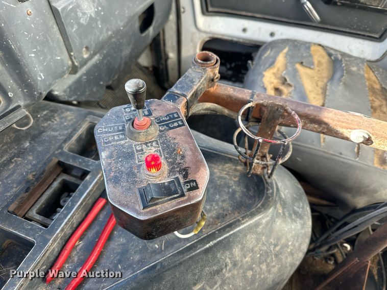 image for item NS9034 1986 GMC Brigadier  feed delivery truck