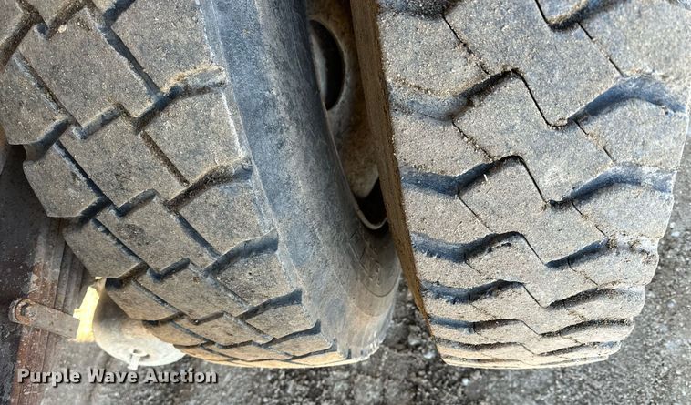 image for item NS9034 1986 GMC Brigadier  feed delivery truck