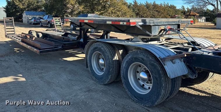 image for item NS9037 1978 Jantz GNLP8-12  swather / windrower trailer