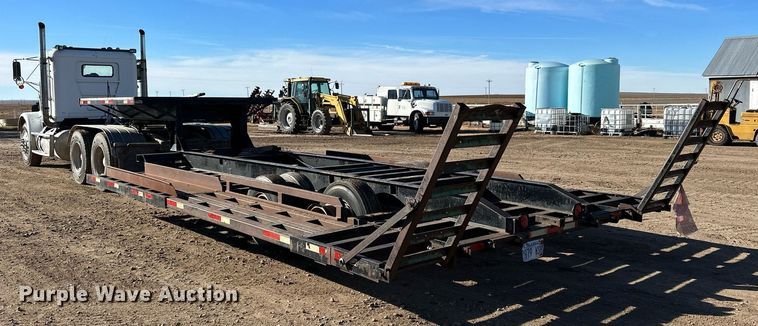 image for item NS9037 1978 Jantz GNLP8-12  swather / windrower trailer