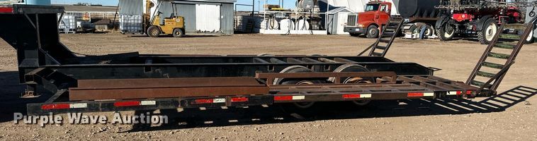 image for item NS9037 1978 Jantz GNLP8-12  swather / windrower trailer