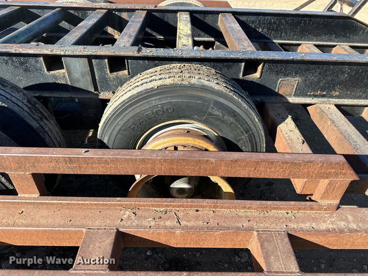 image for item NS9037 1978 Jantz GNLP8-12  swather / windrower trailer