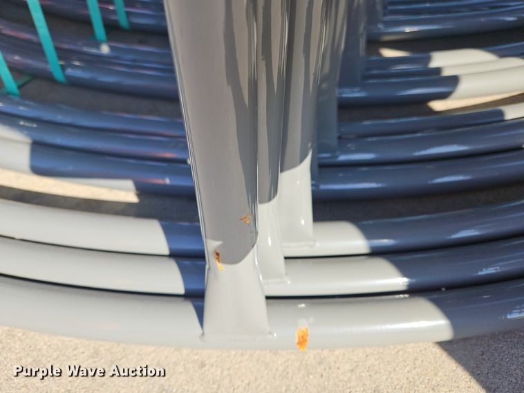 image for item NZ9085 (5) B&W PT17019 round bale feeders