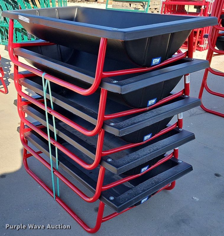 image for item NZ9089 (5) B&W PT15080 bunk feeders