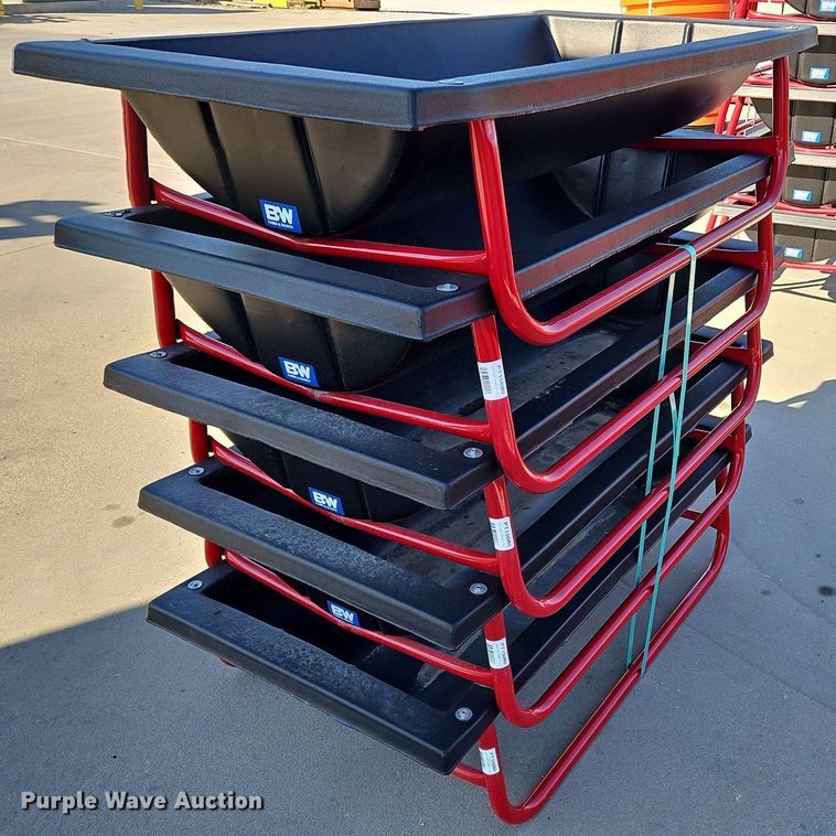 image for item NZ9089 (5) B&W PT15080 bunk feeders