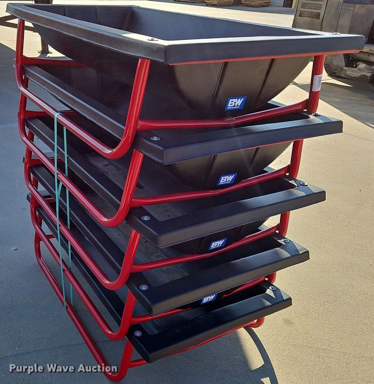 image for item NZ9089 (5) B&W PT15080 bunk feeders