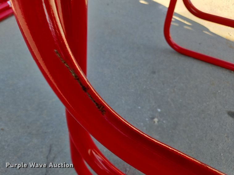 image for item NZ9090 (5) B&W PT15070 bunk feeders