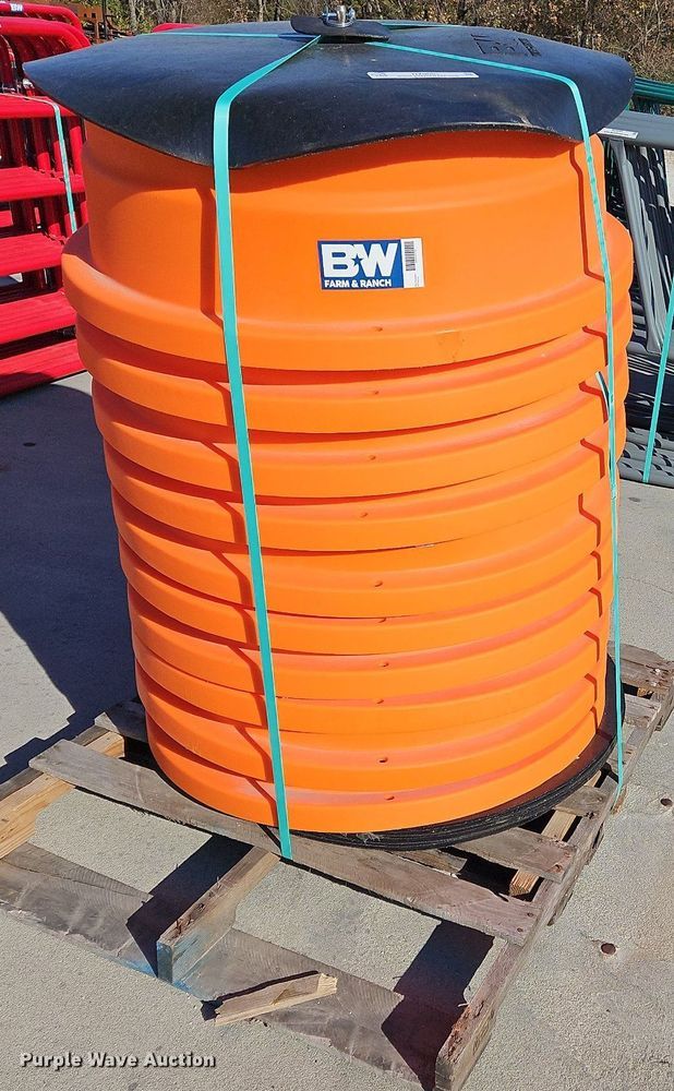 image for item NZ9091 (10) B&W PT19026 mineral feeders