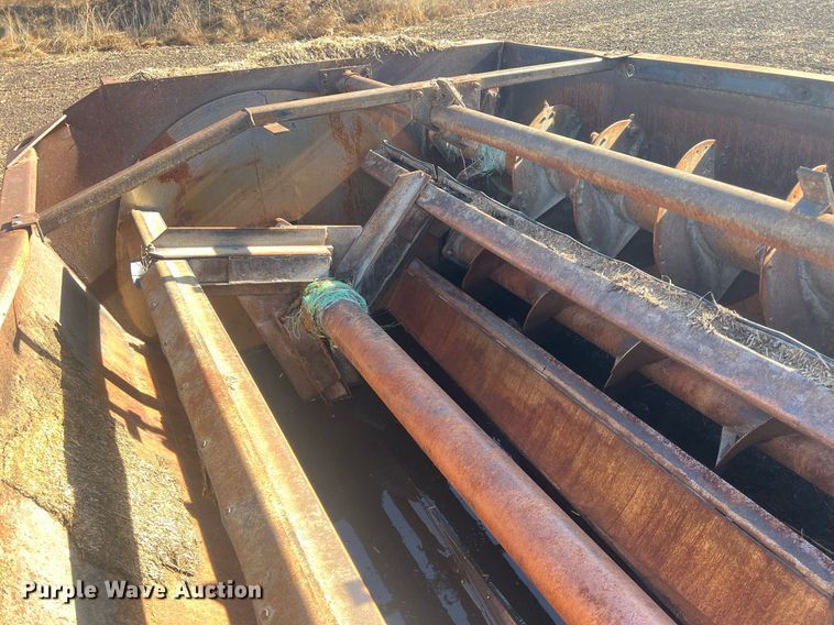 image for item OA9235 RotoMix 354-12  feed mixer