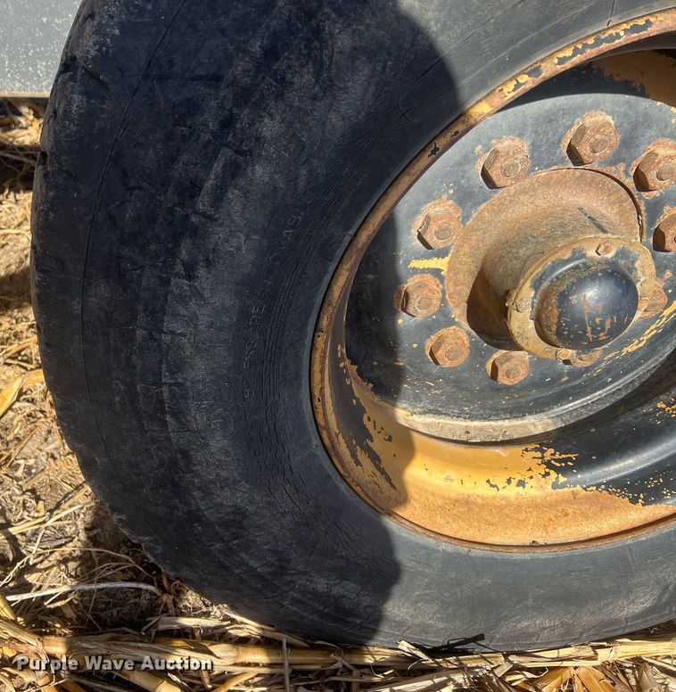 image for item OA9235 RotoMix 354-12  feed mixer