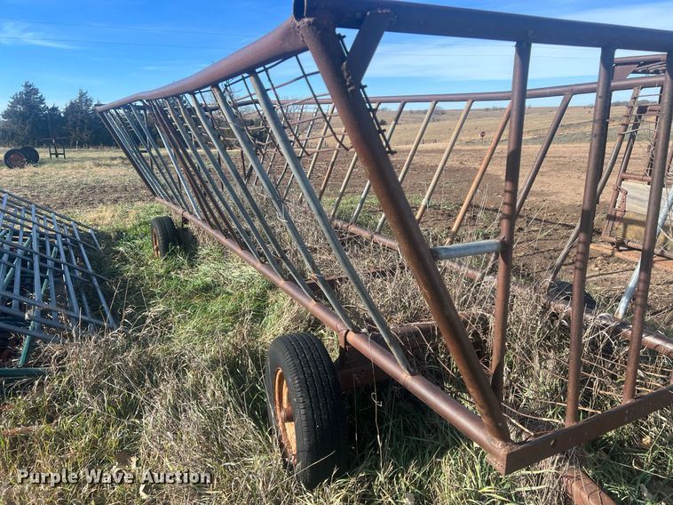 image for item OA9239 Feeder