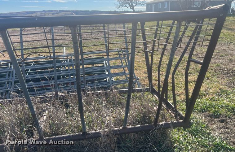 image for item OA9239 Feeder