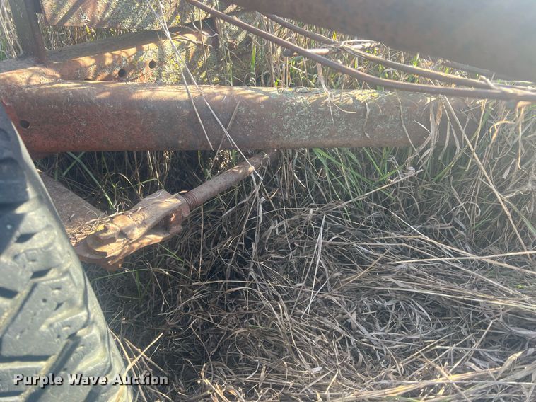 image for item OA9239 Feeder