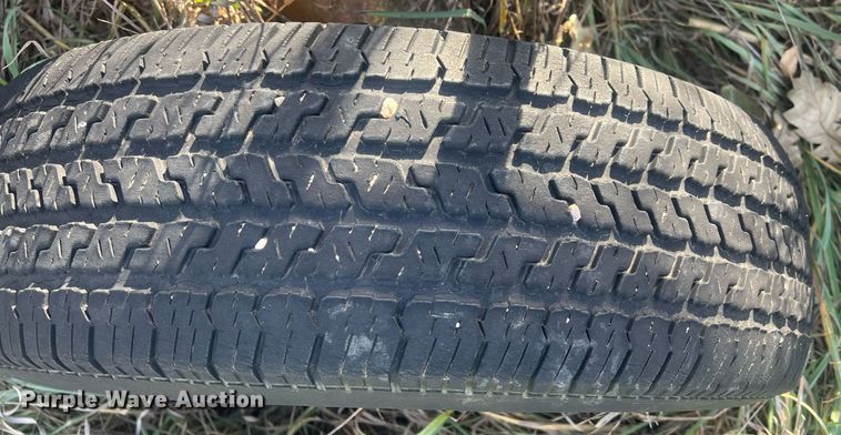 image for item OA9239 Feeder