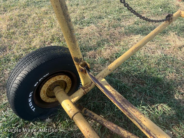 image for item OA9241 (2) bale movers