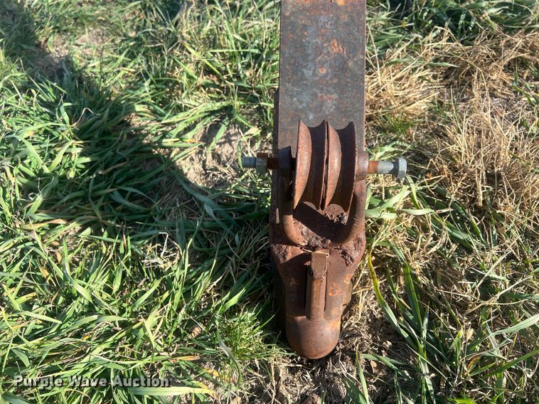 image for item OA9241 (2) bale movers