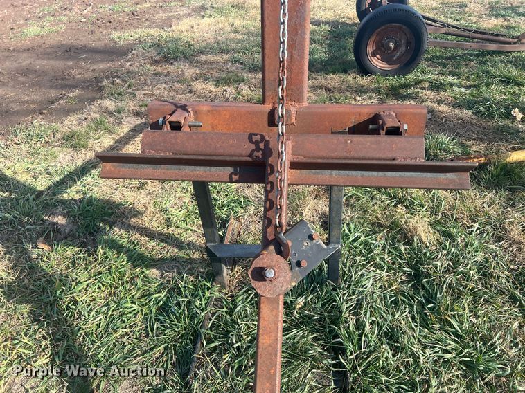 image for item OA9241 (2) bale movers