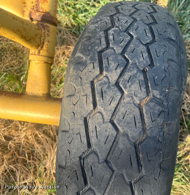 image for item OA9241 (2) bale movers