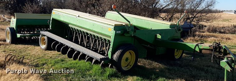 image for item OF9608 John Deere 8500  grain drill