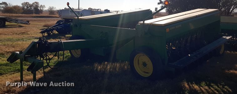 image for item OF9608 John Deere 8500  grain drill