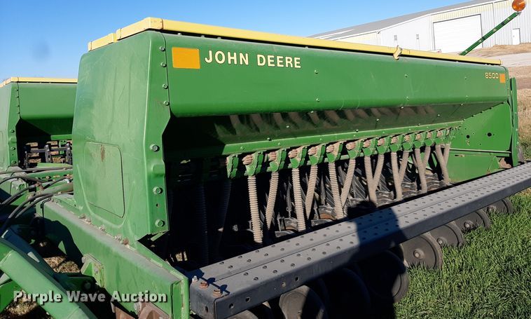 image for item OF9608 John Deere 8500  grain drill