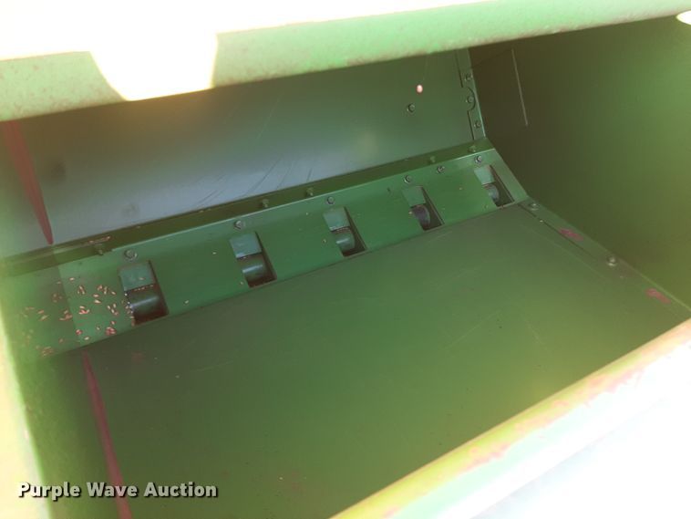 image for item OF9608 John Deere 8500  grain drill