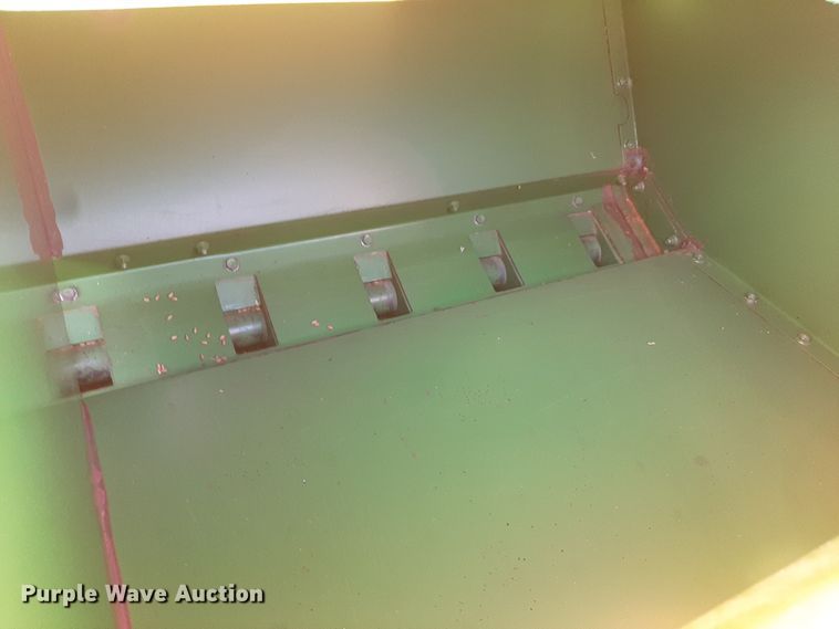 image for item OF9608 John Deere 8500  grain drill