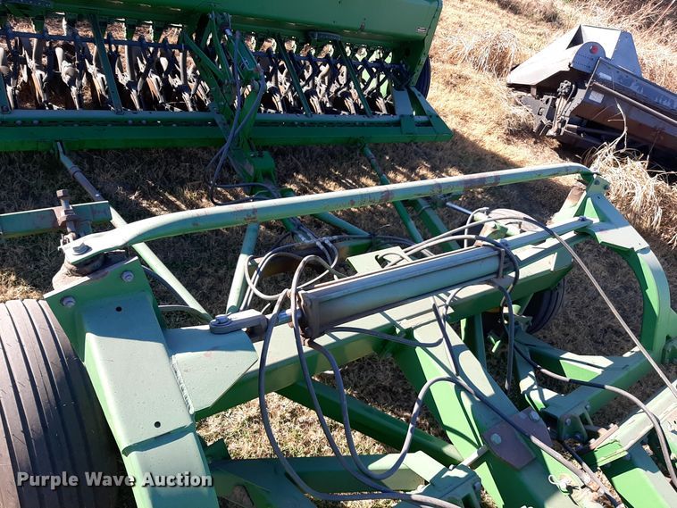 image for item OF9608 John Deere 8500  grain drill