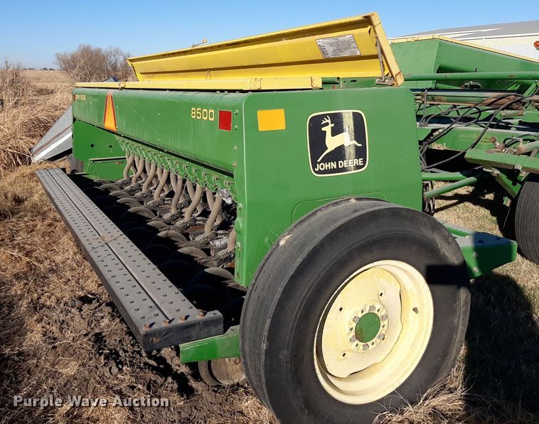 image for item OF9608 John Deere 8500  grain drill