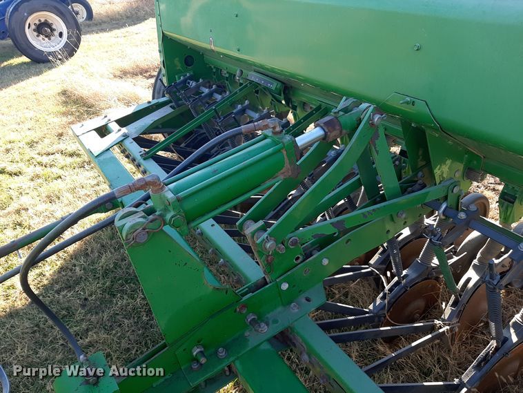 image for item OF9608 John Deere 8500  grain drill