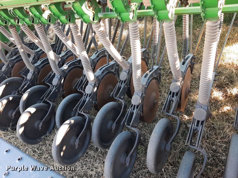 image for item OF9608 John Deere 8500  grain drill