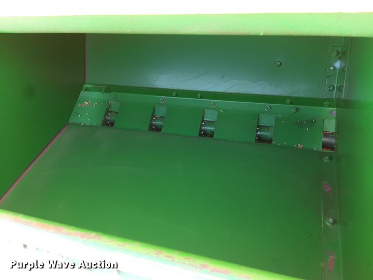 image for item OF9608 John Deere 8500  grain drill