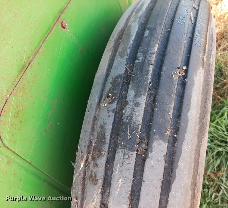 image for item OF9608 John Deere 8500  grain drill