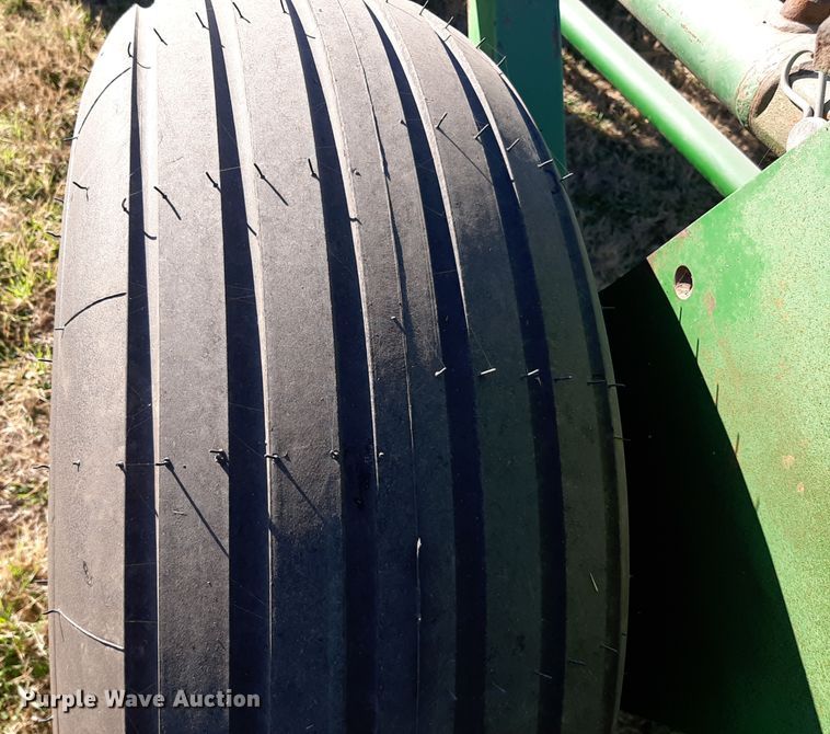 image for item OF9608 John Deere 8500  grain drill