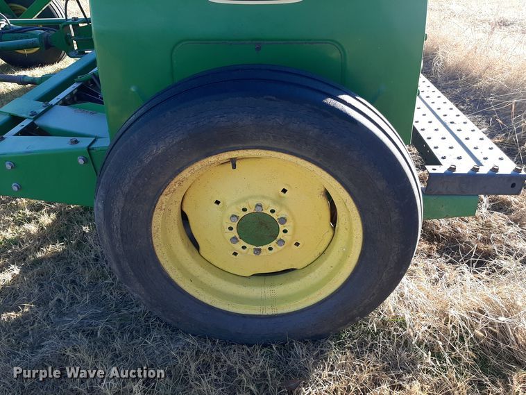 image for item OF9608 John Deere 8500  grain drill