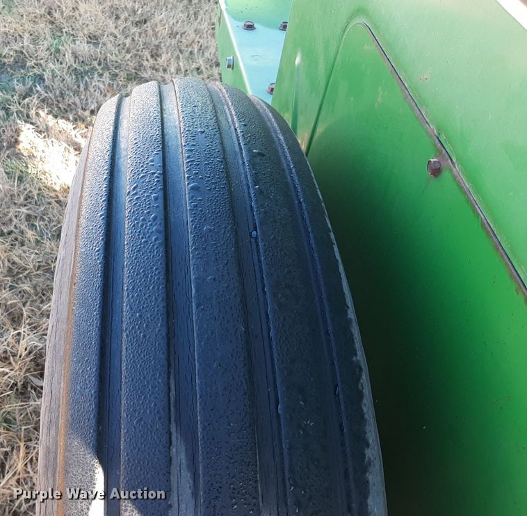 image for item OF9608 John Deere 8500  grain drill