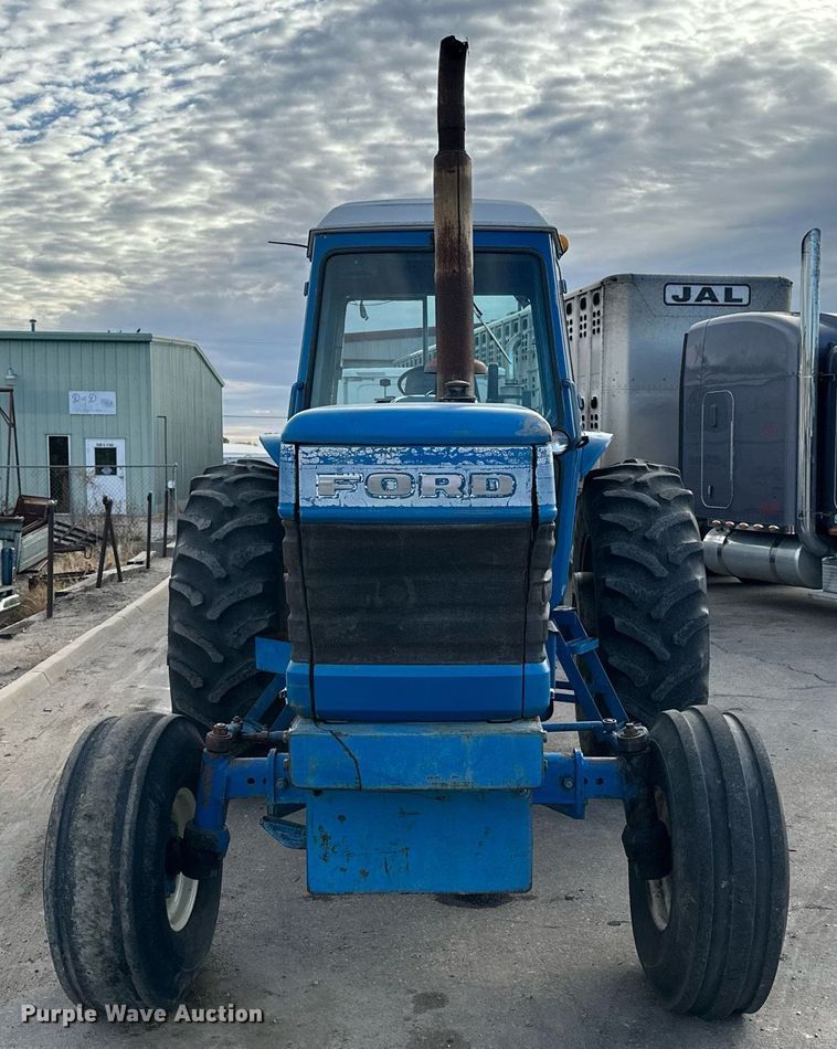 image for item OK9148 Ford TW-30  tractor
