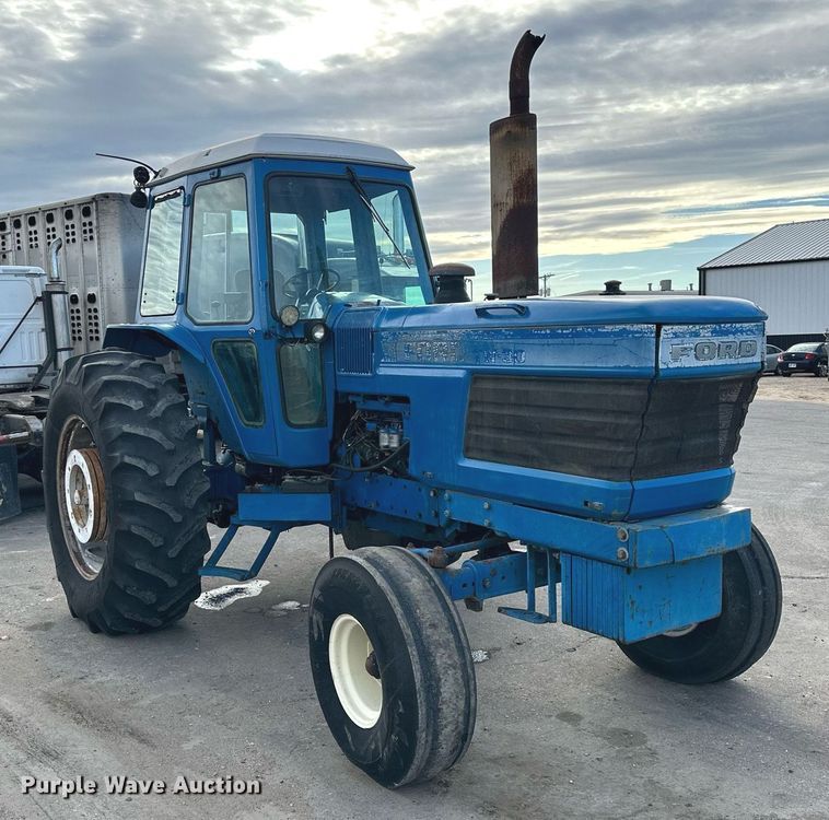 image for item OK9148 Ford TW-30  tractor