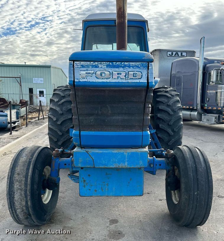 image for item OK9148 Ford TW-30  tractor