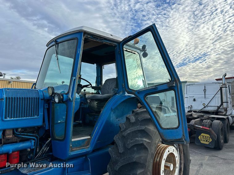 image for item OK9148 Ford TW-30  tractor