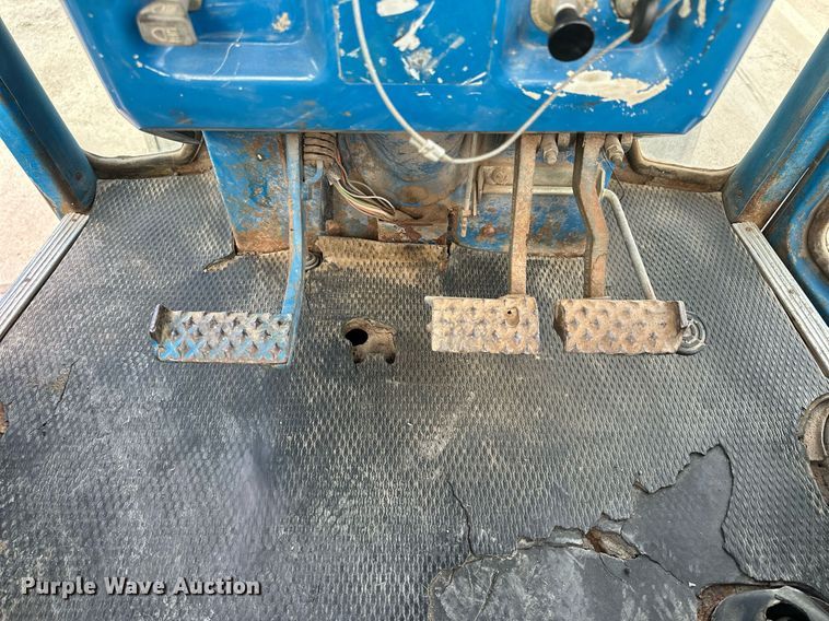 image for item OK9148 Ford TW-30  tractor