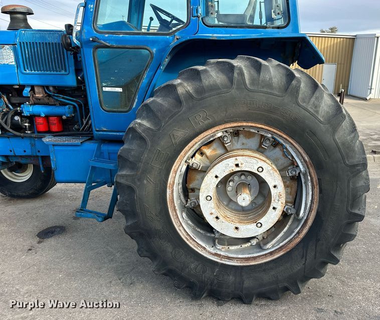 image for item OK9148 Ford TW-30  tractor