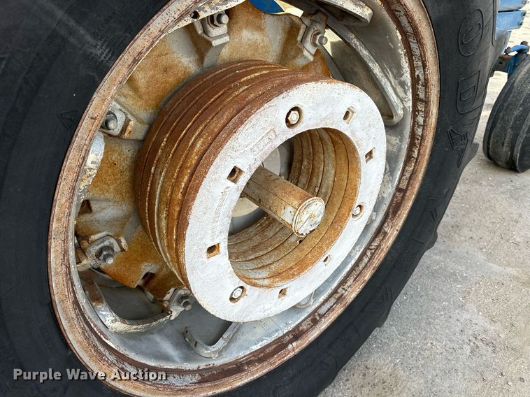 image for item OK9148 Ford TW-30  tractor