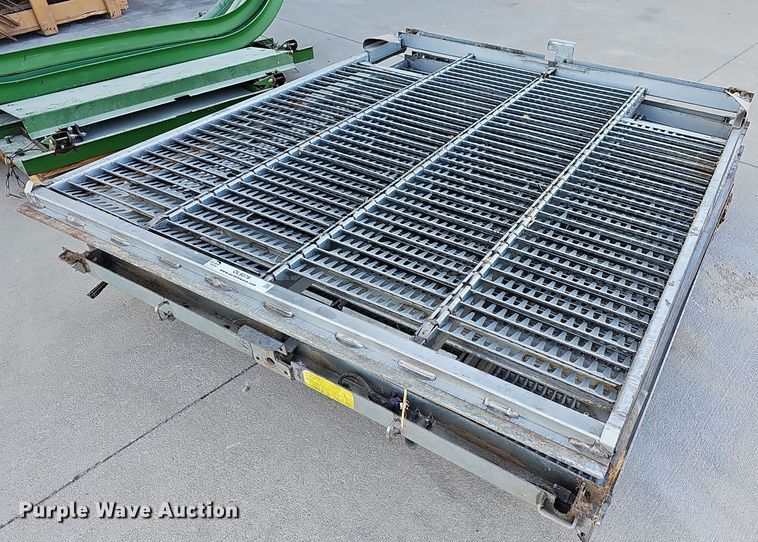 image for item OL9378 (4) sieves