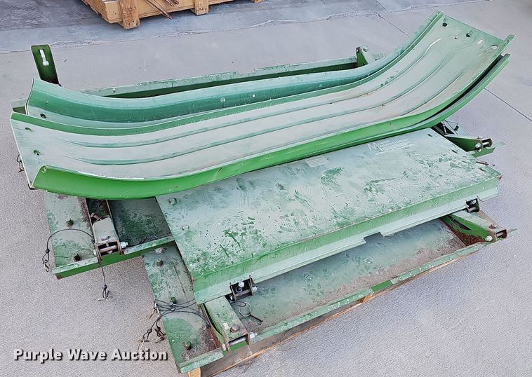 image for item OL9380 Harvester parts