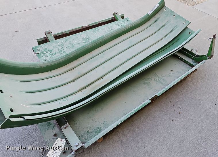 image for item OL9380 Harvester parts