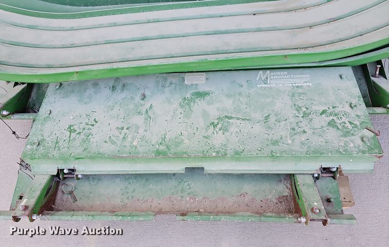 image for item OL9380 Harvester parts