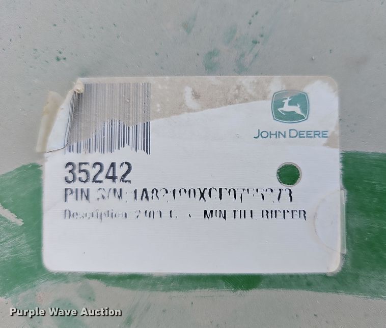 image for item OL9381 (4) John Deere minimum till ripper brackets