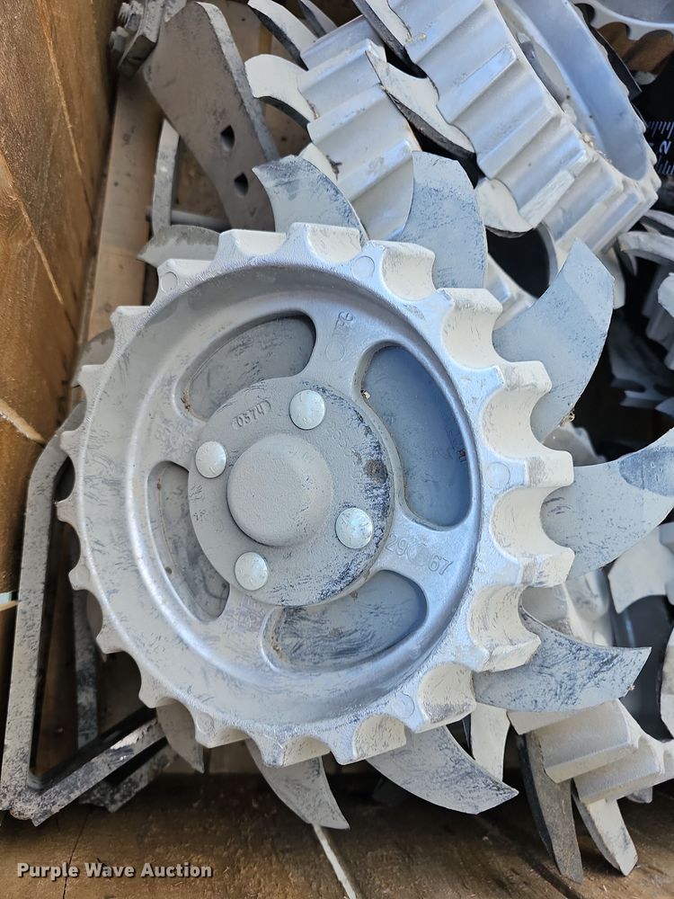 image for item OL9383 (8) row cleaners